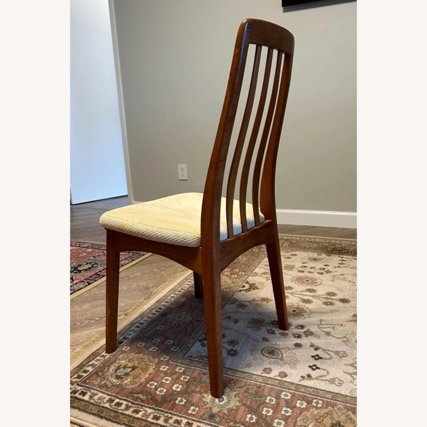 Dining Chair