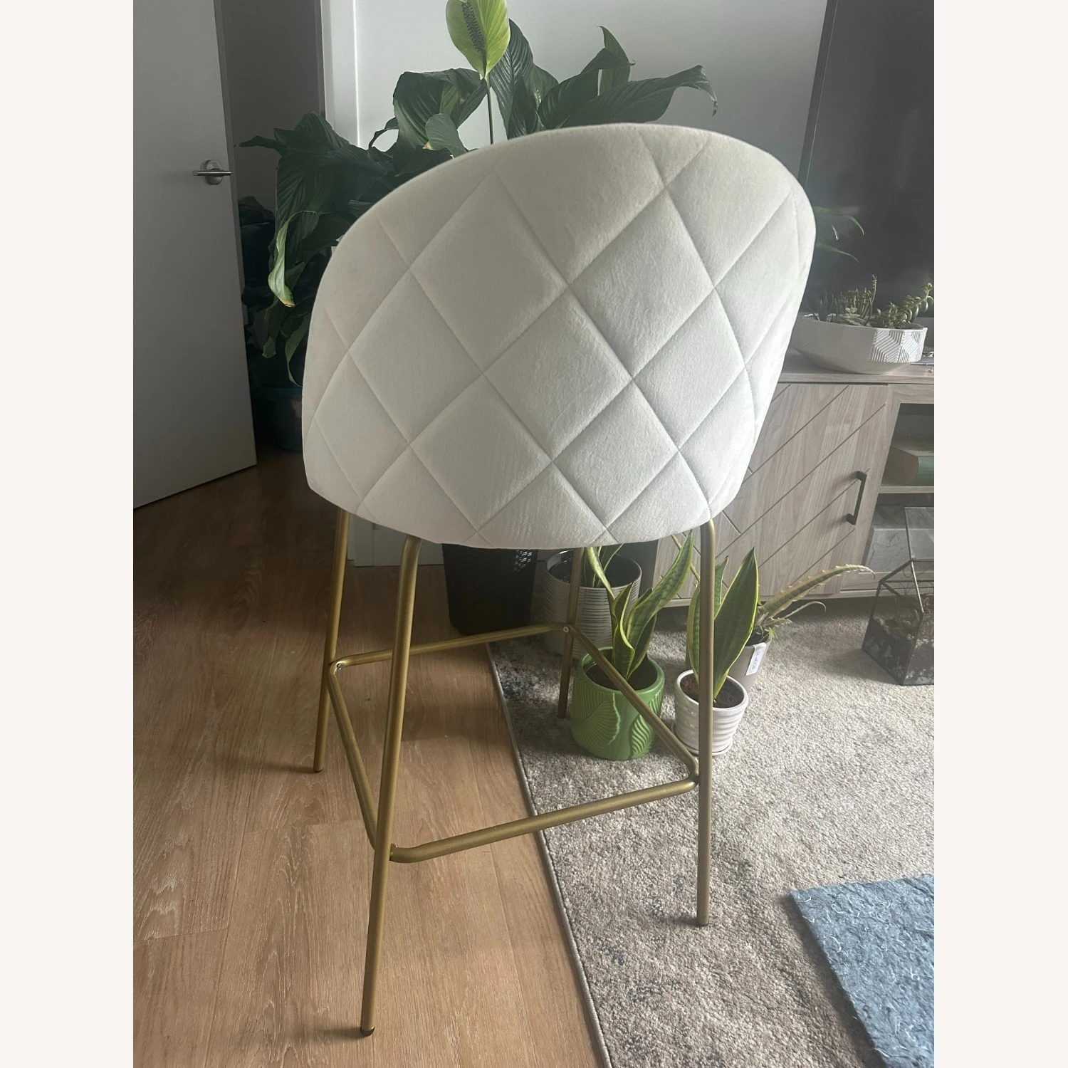 Velvet Diamond Quilted - White/Beige & Gold - Image 6