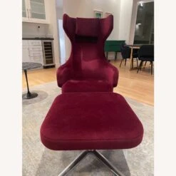 Vitra Grand Repos Recliner Chair And Ottoman