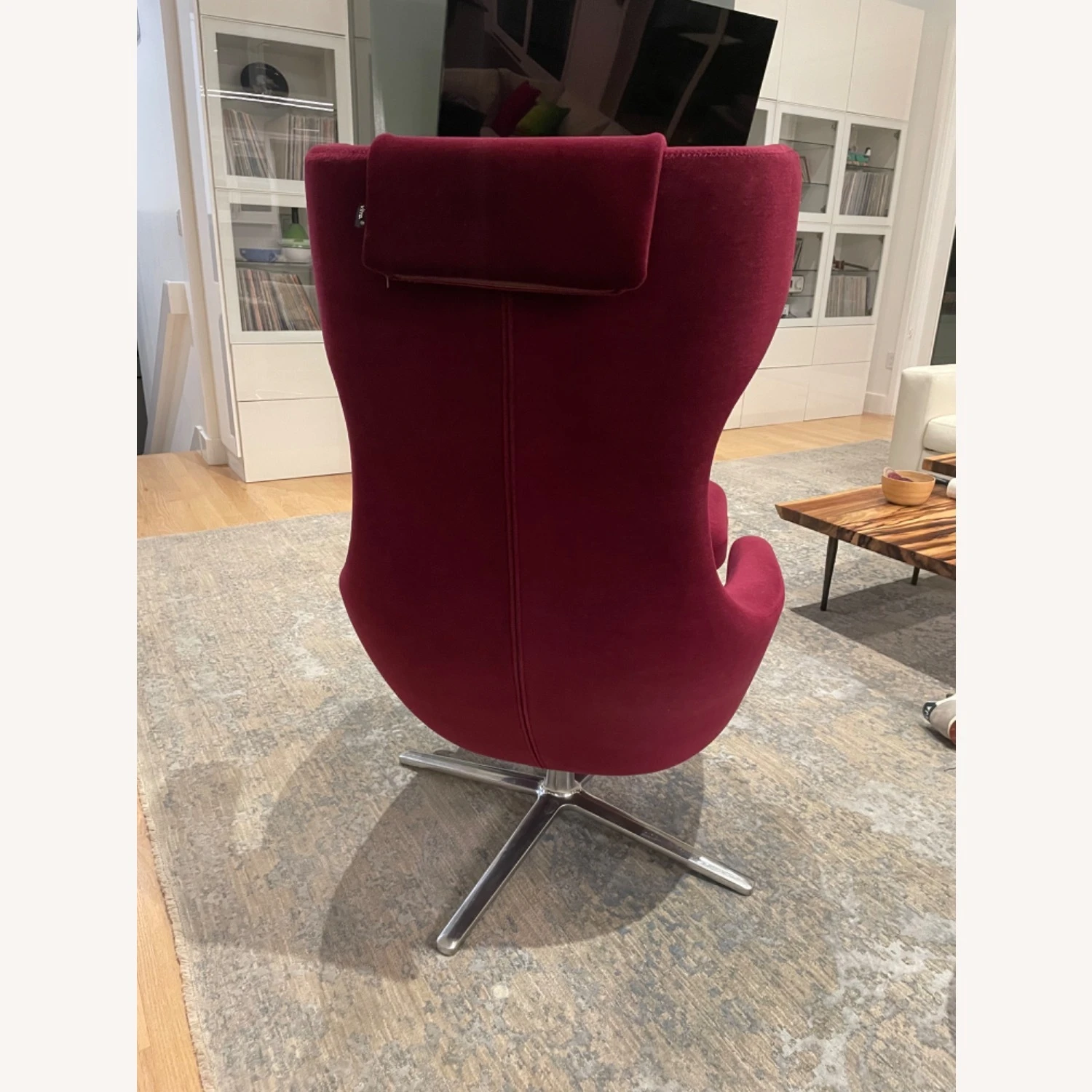 Vitra Grand Repos Recliner Chair And Ottoman - Image 6