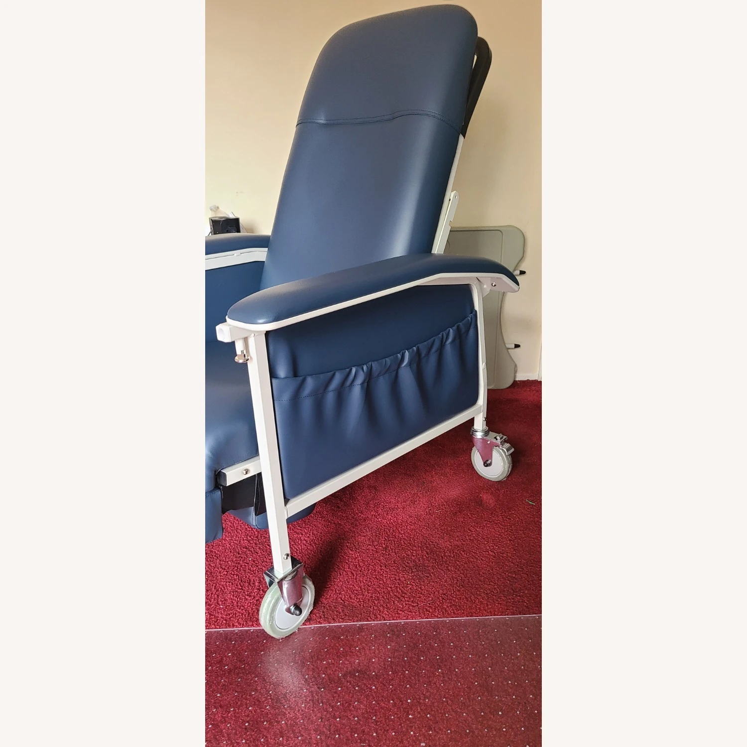 Other Geri Chair Recliner - Image 7