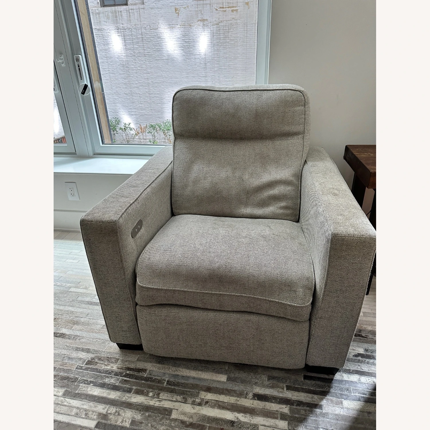 West Elm Henry Power Recliner - Image 4
