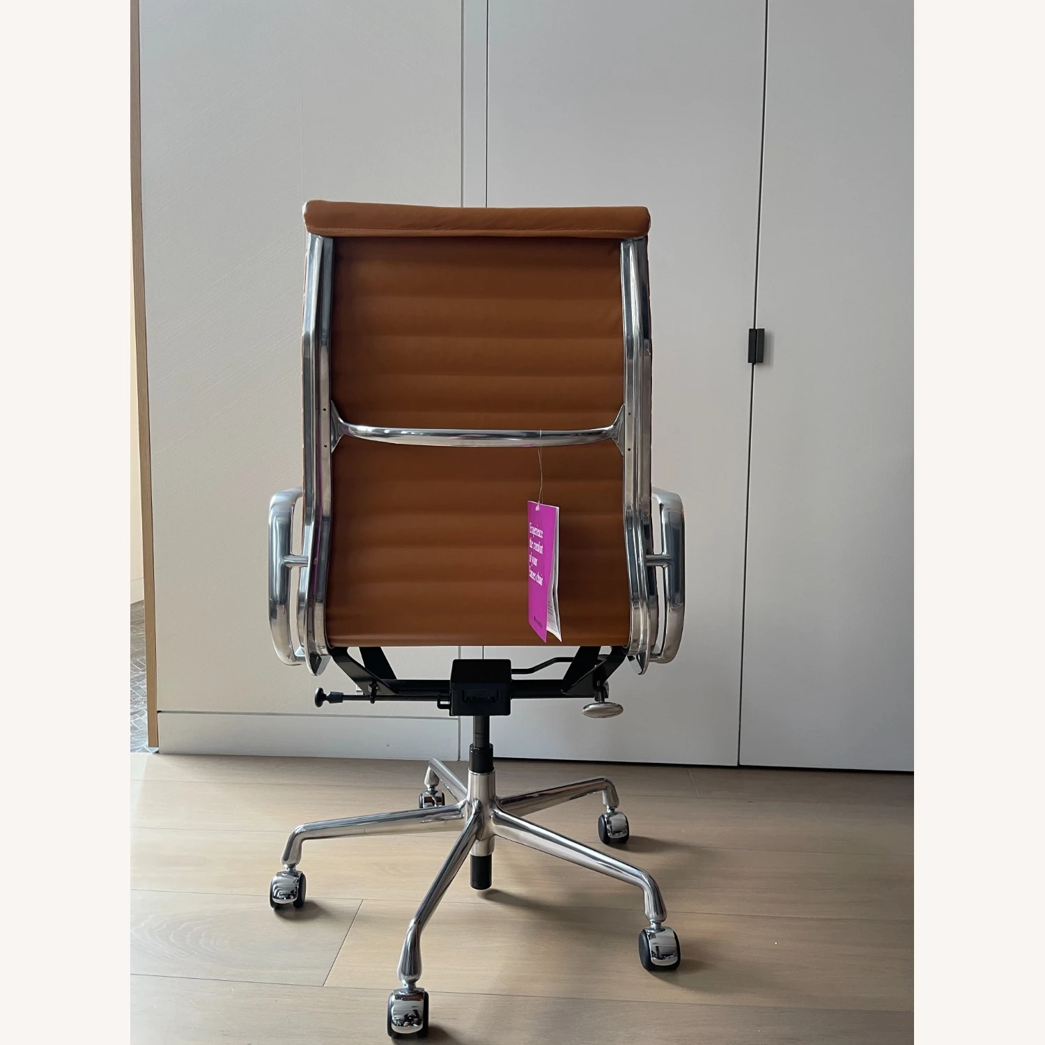 Design Within Reach Eames Aluminum Group Chair, Executive - Image 5