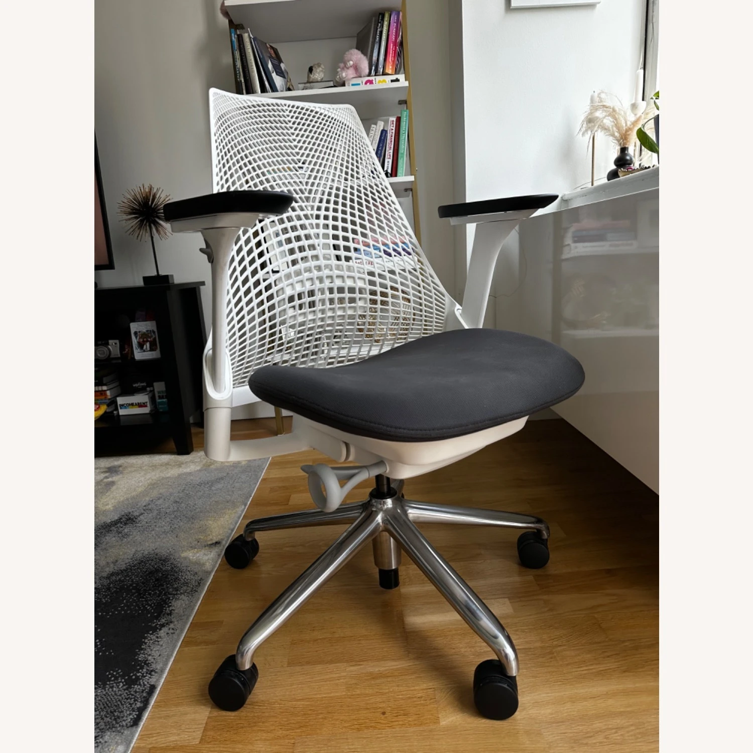 Herman Miller Sayl Chair - Image 3