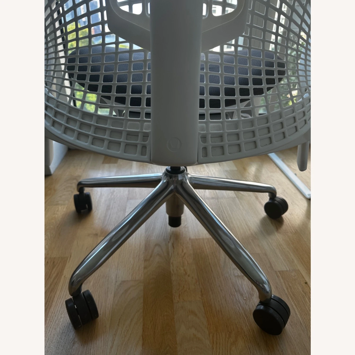 Herman Miller Sayl Chair - Image 4
