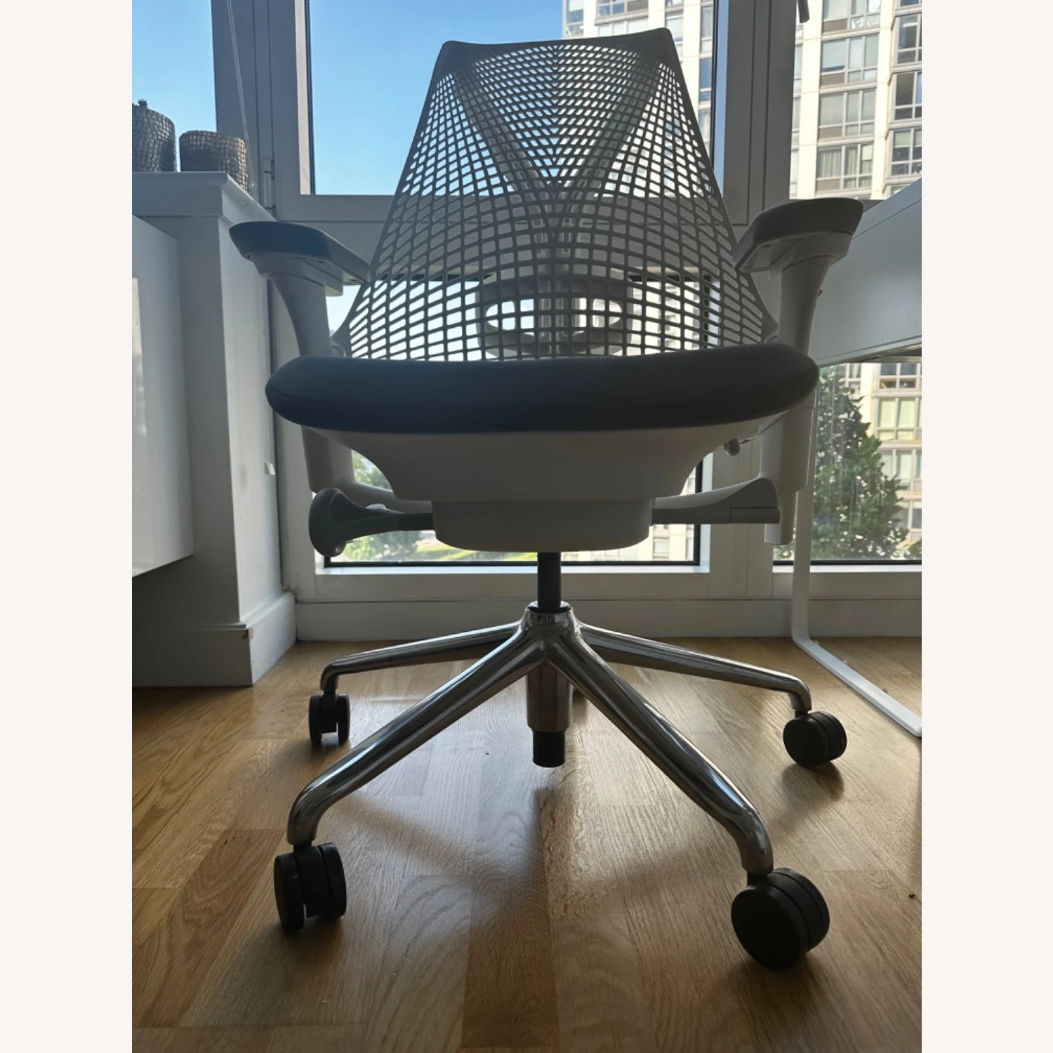 Herman Miller Sayl Chair - Image 10